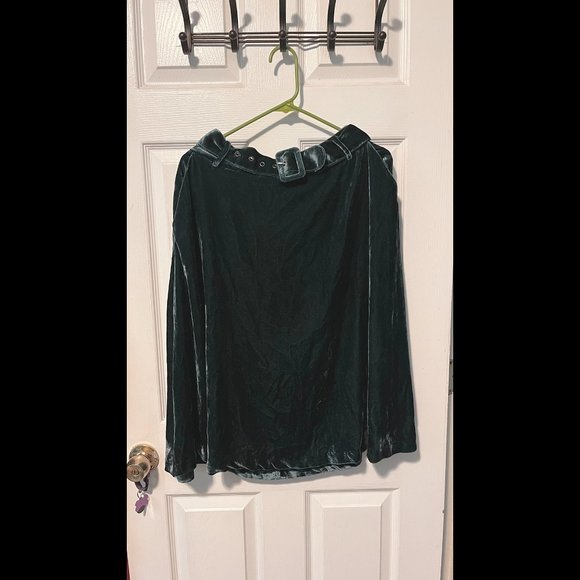 NWT Modcloth Perfect Timing Belted Midi Skirt seafoam crinkle velvet M  New - Picture 4 of 10